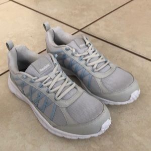 Womens Reebok size 7.5